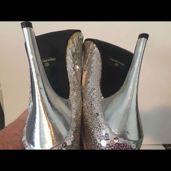 Silver SEQUIN Heeled Boots! 10 - Picture 2 of 6